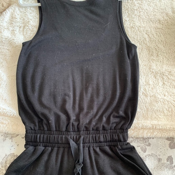 Aritzia closet cleanout - Picture 4 of 6